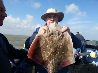 7 lb 1 oz Thornback Ray by Ray