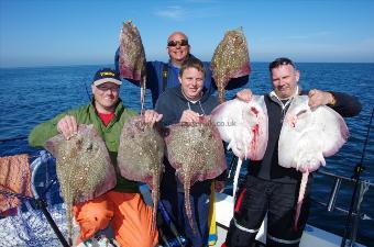 9 lb 10 oz Thornback Ray by Group Shot