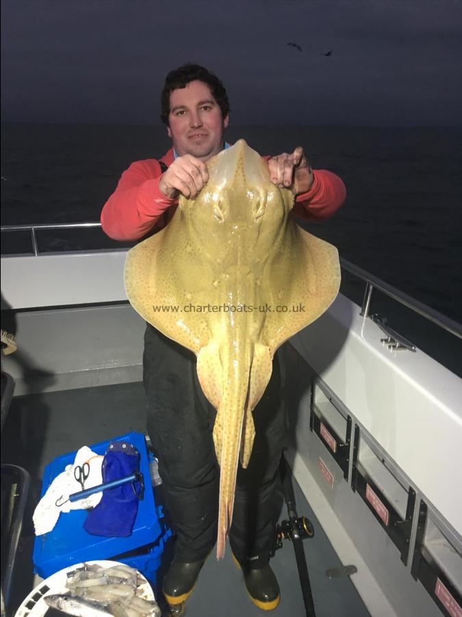 15 lb Blonde Ray by Ash Williams