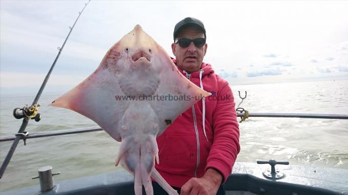 8 lb 3 oz Thornback Ray by Kevin from Kent