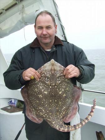 14 lb 6 oz Thornback Ray by andy