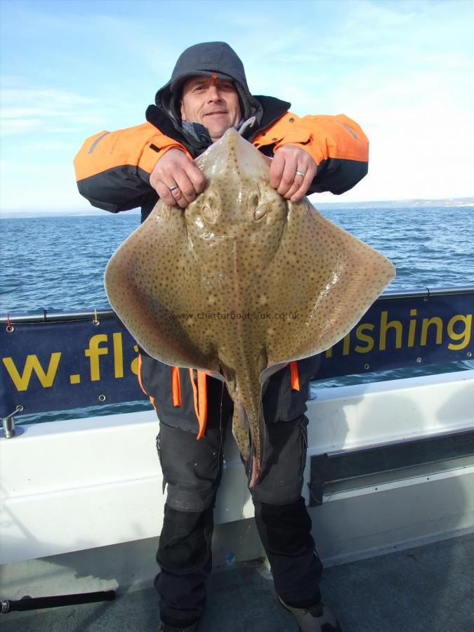 17 lb 4 oz Blonde Ray by James Hyett