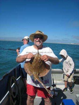 4 lb 5 oz Spotted Ray by Francis