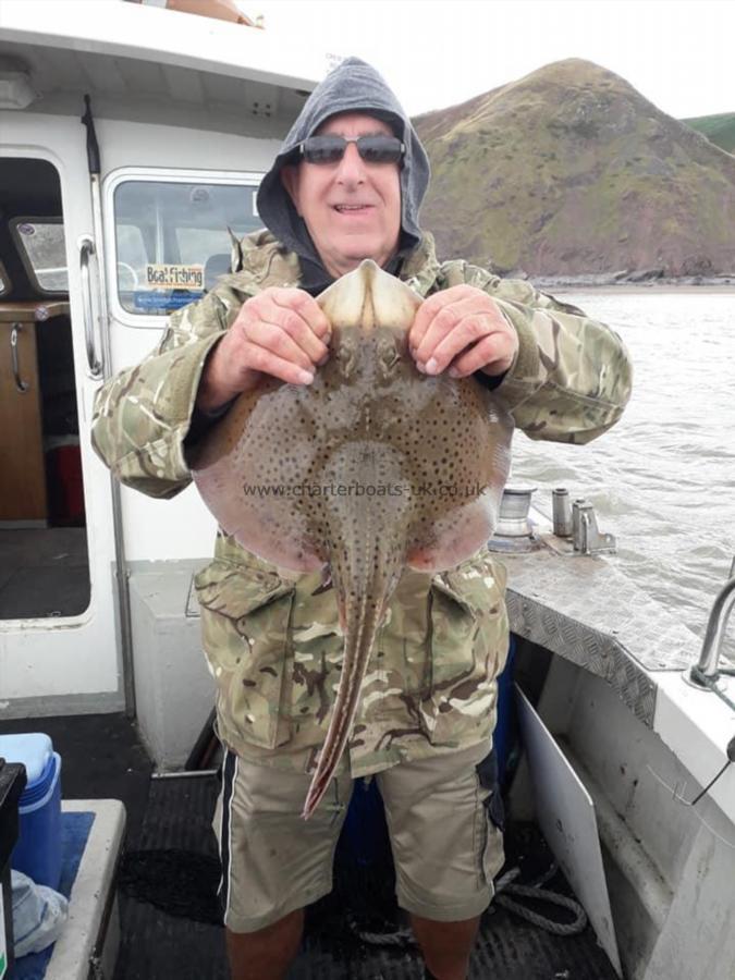 3 lb 2 oz Spotted Ray by Roger