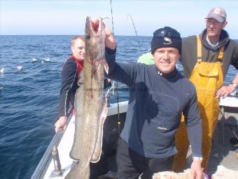 9 lb Ling by Pat Harper from Leeds.