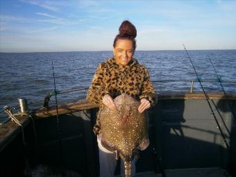 12 lb 8 oz Thornback Ray by JORDAN