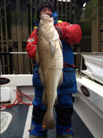 32 lb 5 oz Cod by Terry