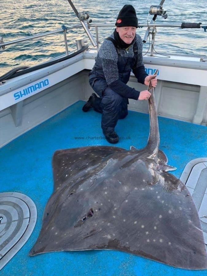 232 lb Common Skate by Mick