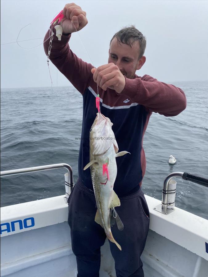 5 lb Cod by Lurcher man.