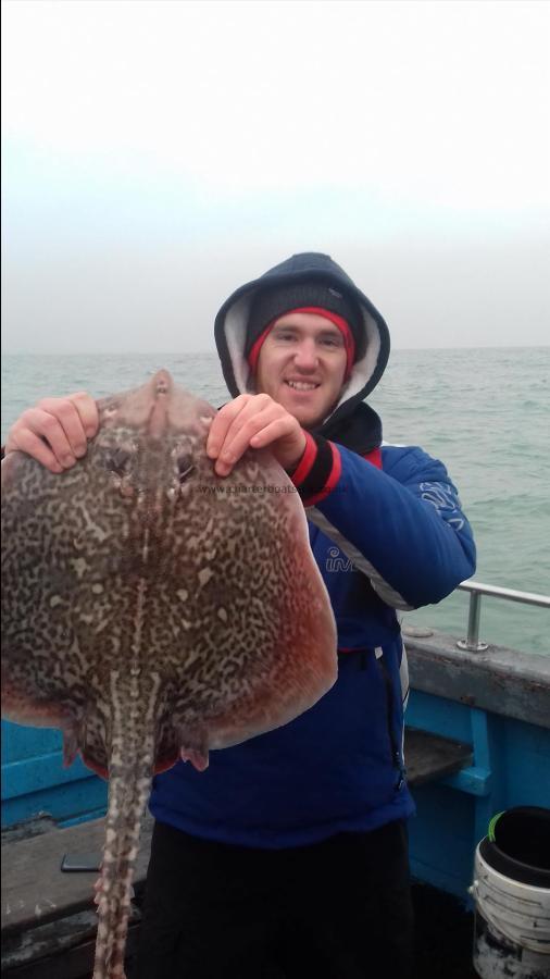 10 lb 2 oz Thornback Ray by Simon