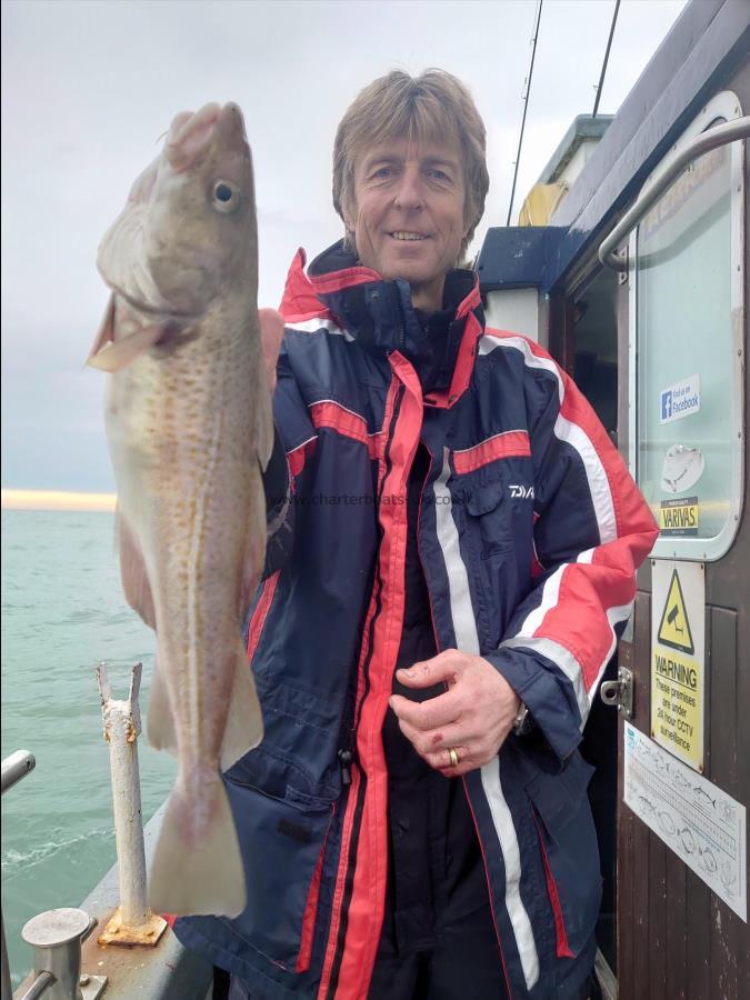 8 lb 2 oz Cod by Pete