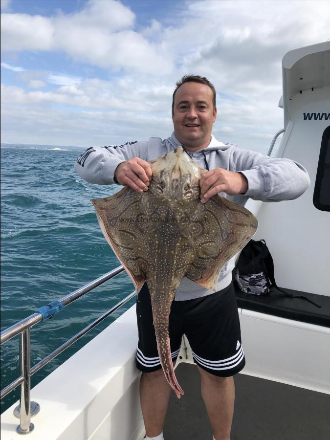 16 lb 10 oz Undulate Ray by Rob Burton