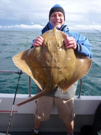 21 lb Blonde Ray by Simon Hague