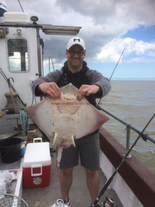 9 lb 4 oz Thornback Ray by Unknown