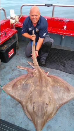 120 lb Common Skate by skipper dom