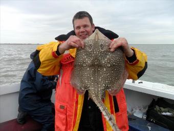 7 lb Thornback Ray by Lee
