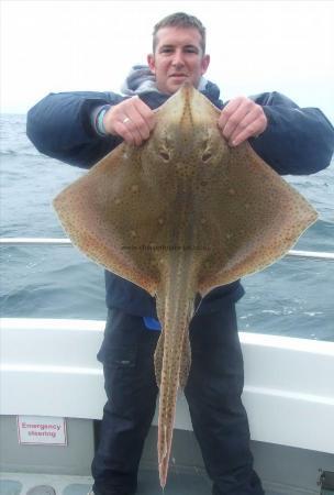 16 lb 4 oz Blonde Ray by Darren Latimer