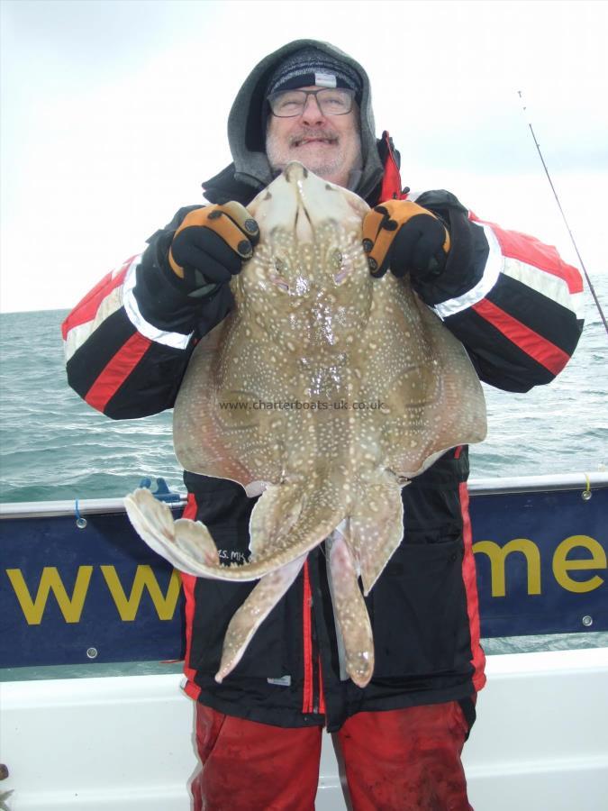 10 lb Undulate Ray by Colin Leadbeater