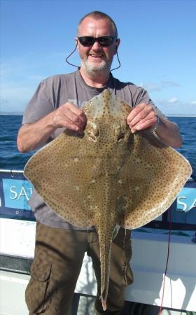 11 lb 9 oz Blonde Ray by Ian Slater