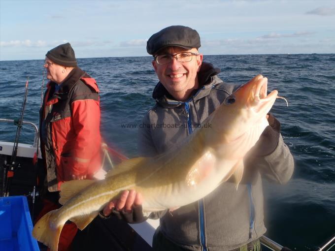 9 lb 14 oz Cod by Richard.