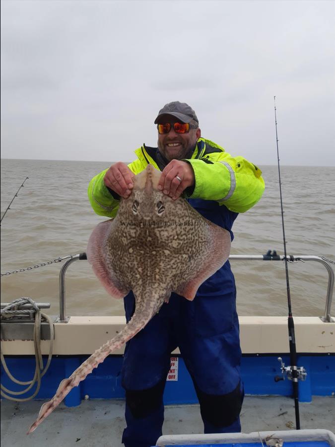 16 lb 8 oz Thornback Ray by Marks p/b