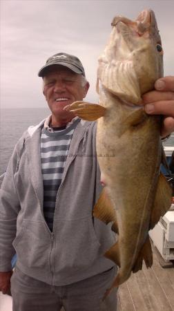 6 lb 2 oz Cod by eric caught this nice cod