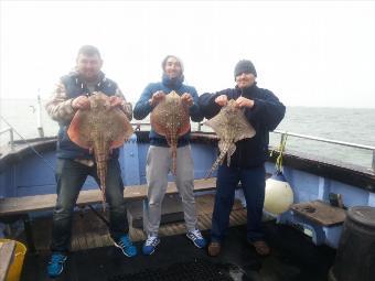 7 lb 3 oz Thornback Ray by Pauls party