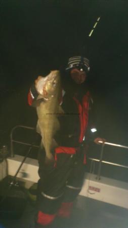 7 lb 8 oz Cod by darren farmer