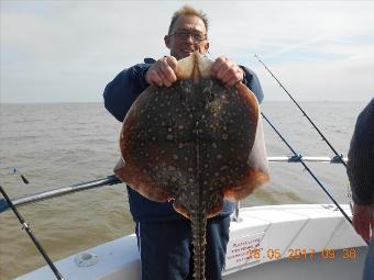 9 lb 5 oz Thornback Ray by Jim