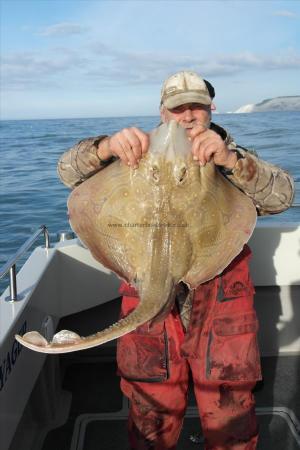 16 lb Undulate Ray by Tim Perry