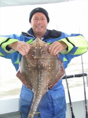 11 lb 8 oz Thornback Ray by barry woods