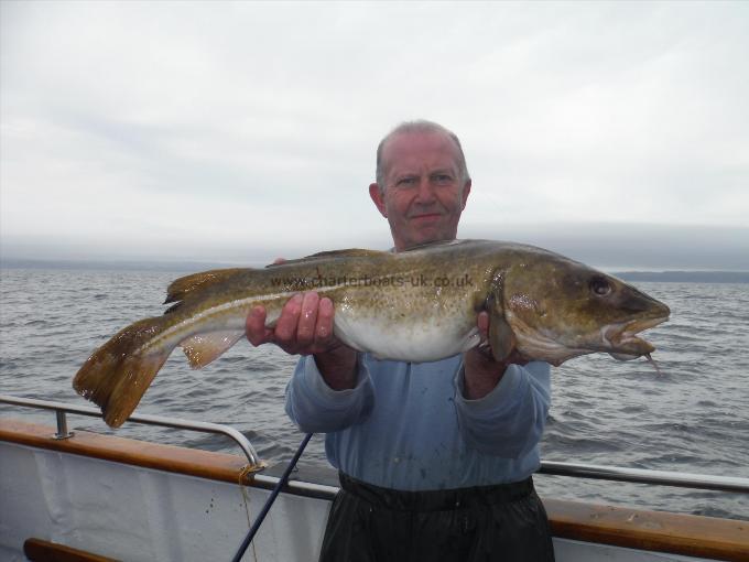 8 lb 12 oz Cod by Colin