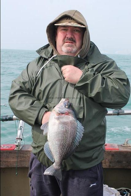 3 lb 14 oz Black Sea Bream by foxey