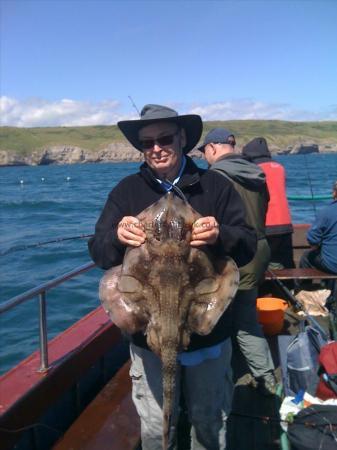11 lb 12 oz Undulate Ray by Mike Routledge from Ferndown.....