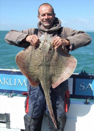 13 lb Undulate Ray by Rick Hawkins