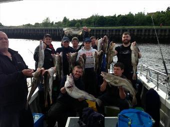 18 lb 2 oz Cod by Group photo from 32 mile out