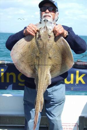 12 lb 10 oz Undulate Ray by Ian Youngs