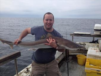 30 lb 2 oz Tope by Stu Vinten