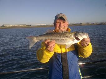 4 lb 4 oz Bass by robin tarr