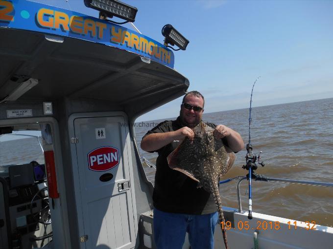 11 lb 7 oz Thornback Ray by James Taylor