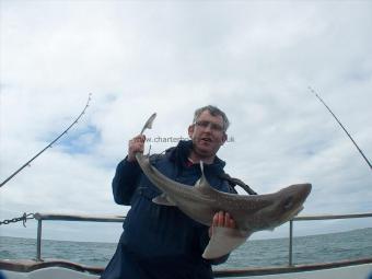 14 lb Starry Smooth-hound by Ian Tomo