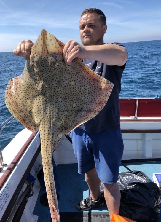 16 lb 7 oz Blonde Ray by Ben