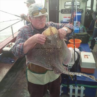 12 lb Thornback Ray by Alex the Jock !