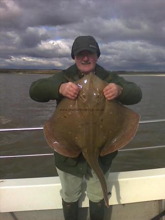 19 lb 4 oz Blonde Ray by Wayne Smith