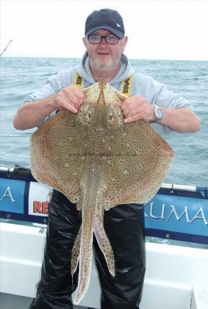 12 lb 11 oz Blonde Ray by Ian Slater