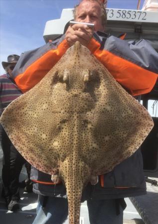 20 lb 4 oz Blonde Ray by Unknown