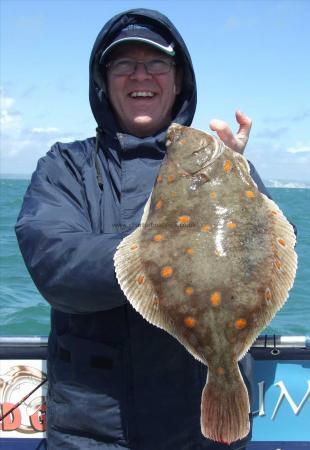 5 lb 8 oz Plaice by Rod Lewis