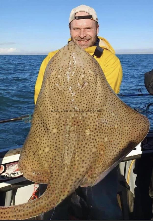 29 lb 14 oz Blonde Ray by Unknown