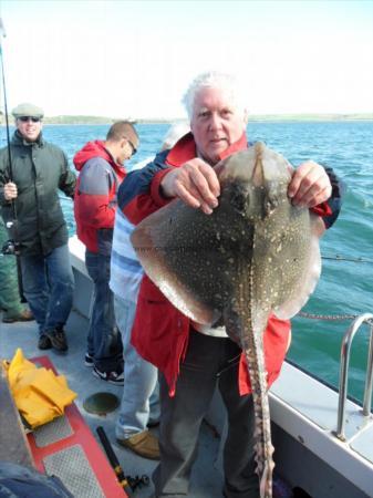 9 lb 2 oz Thornback Ray by Dick