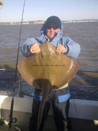 14 lb 8 oz Blonde Ray by lee the text